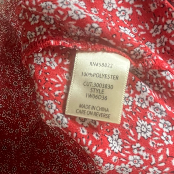 Max Studio Red Floral Blouse Top Size 2X - Picture 6 of 6